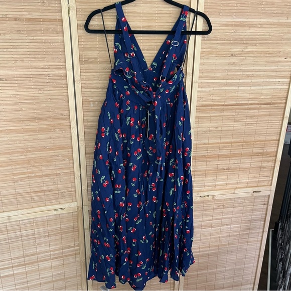 Anthropologie Yumi Kim Uma Cherry Cutout Maxi 4 - Picture 8 of 10